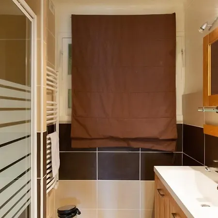 2-br 2 Min From The Beaches Апартаменты Канны