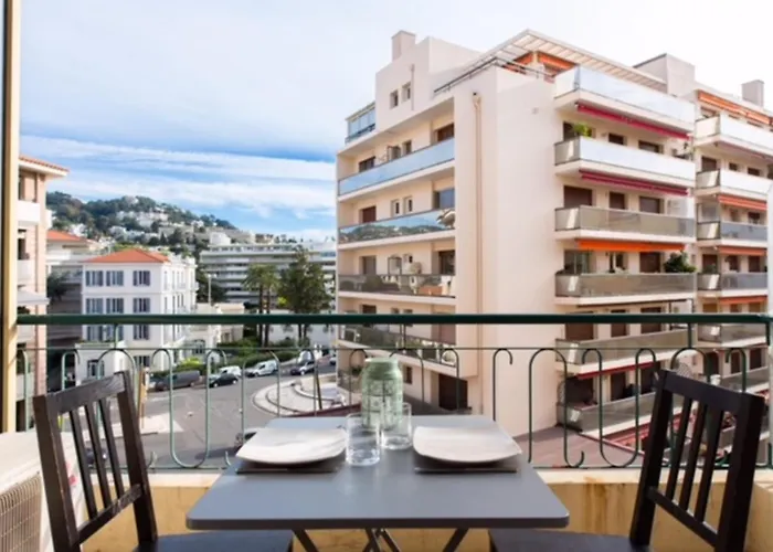 Lägenhet 2-br 2 Min From The Beaches