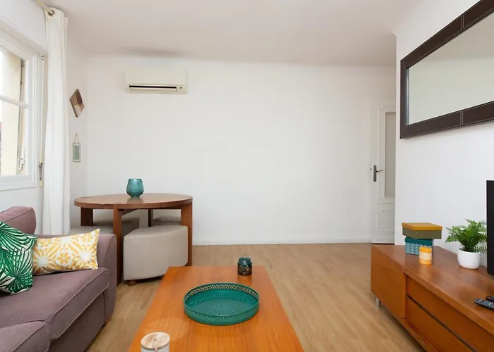 Lägenhet 2-br 2 Min From The Beaches *